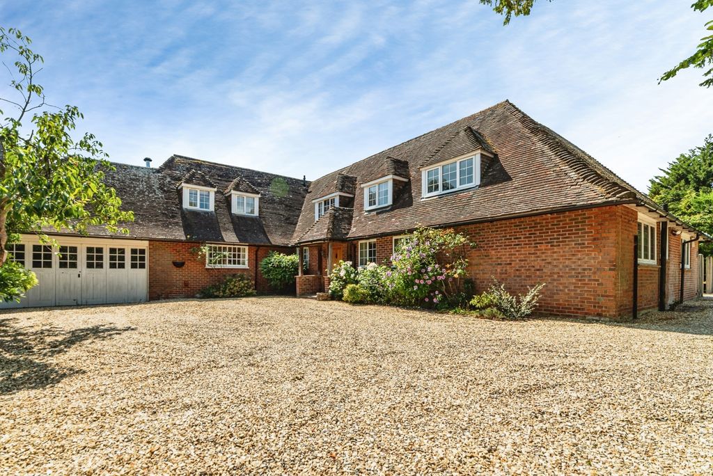 Property photo 2 of 49 Pbox-Img.Jpg