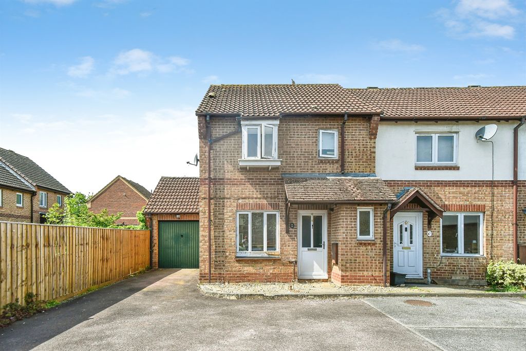 Property photo 1 of 13