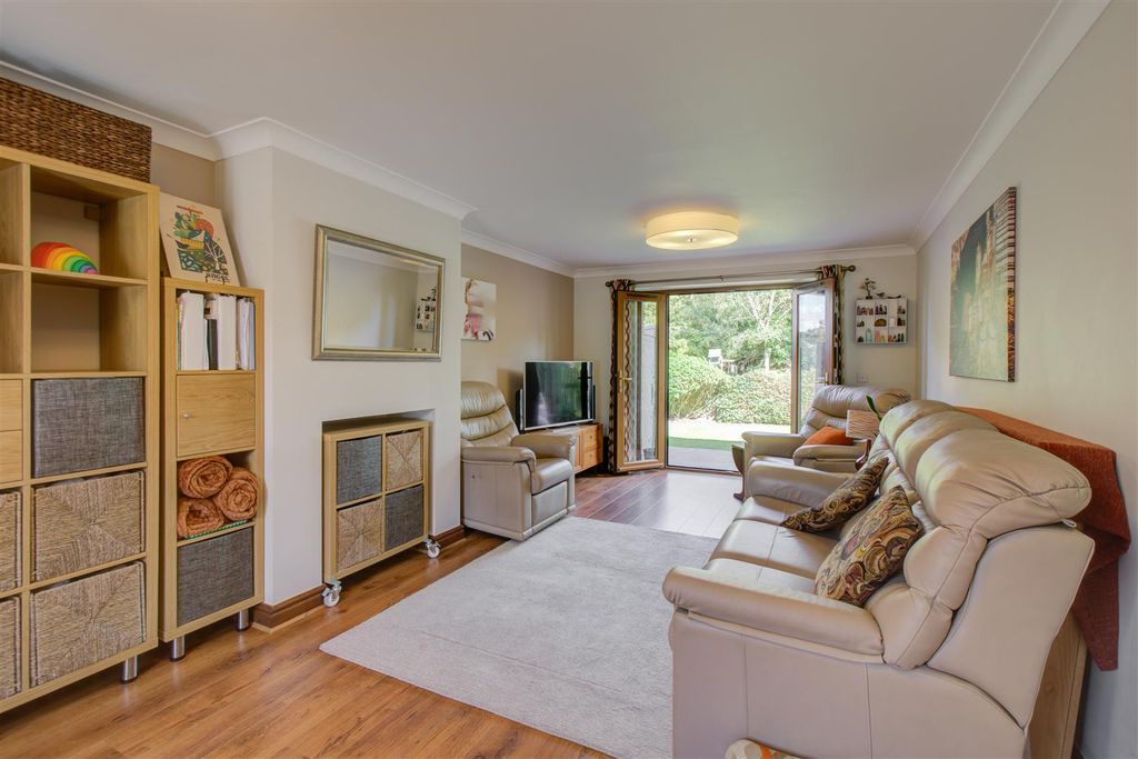 Property photo 3 of 22
