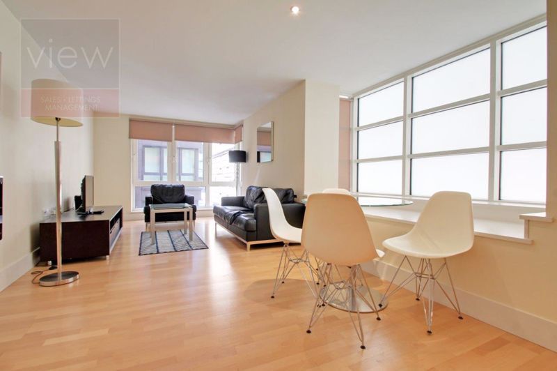 Property photo 1 of 7 Photo 10