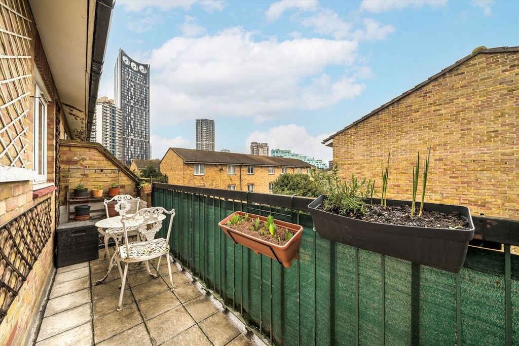 Property photo 3 of 7