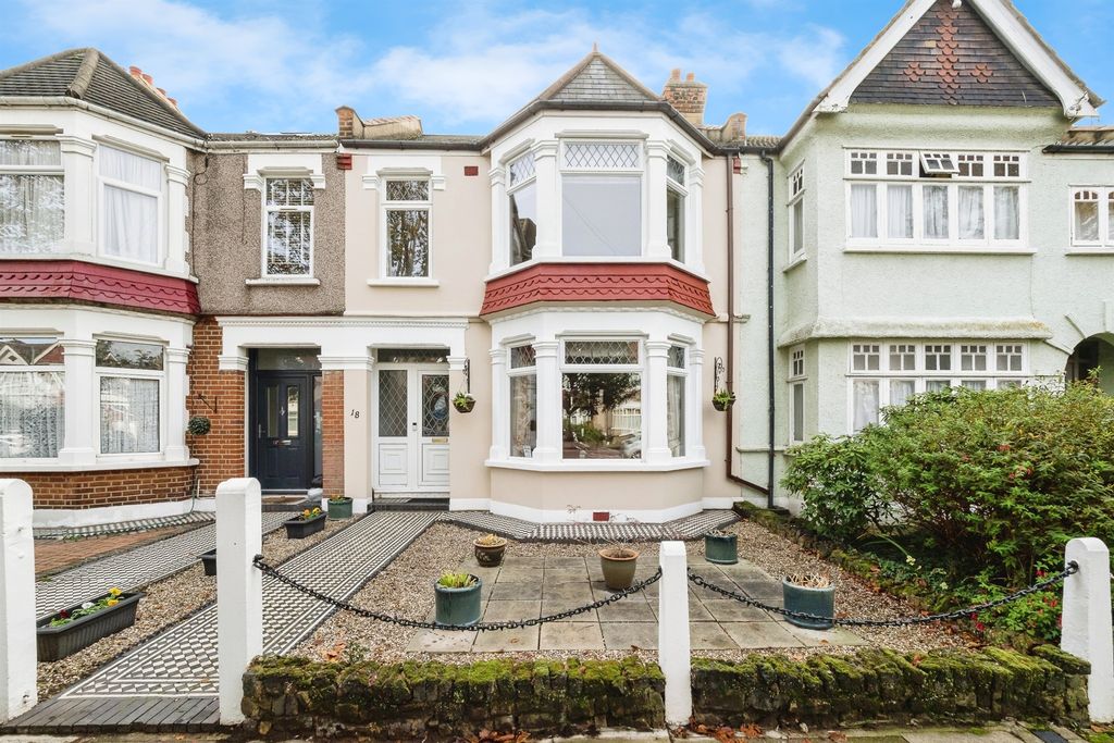 Property photo 1 of 22