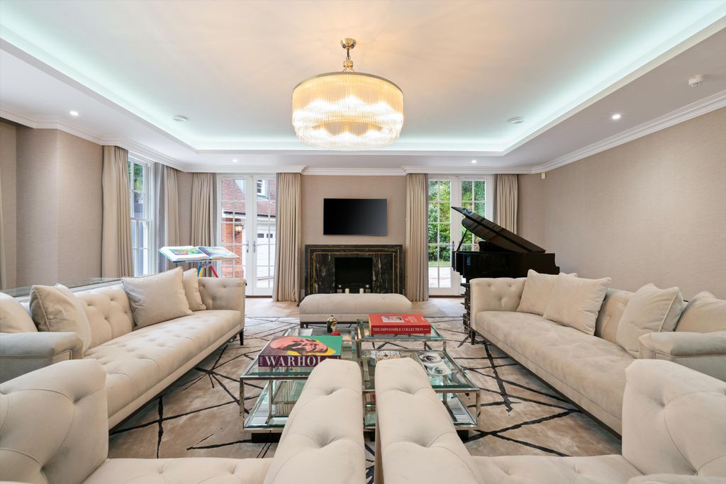 Property photo 3 of 23 Image