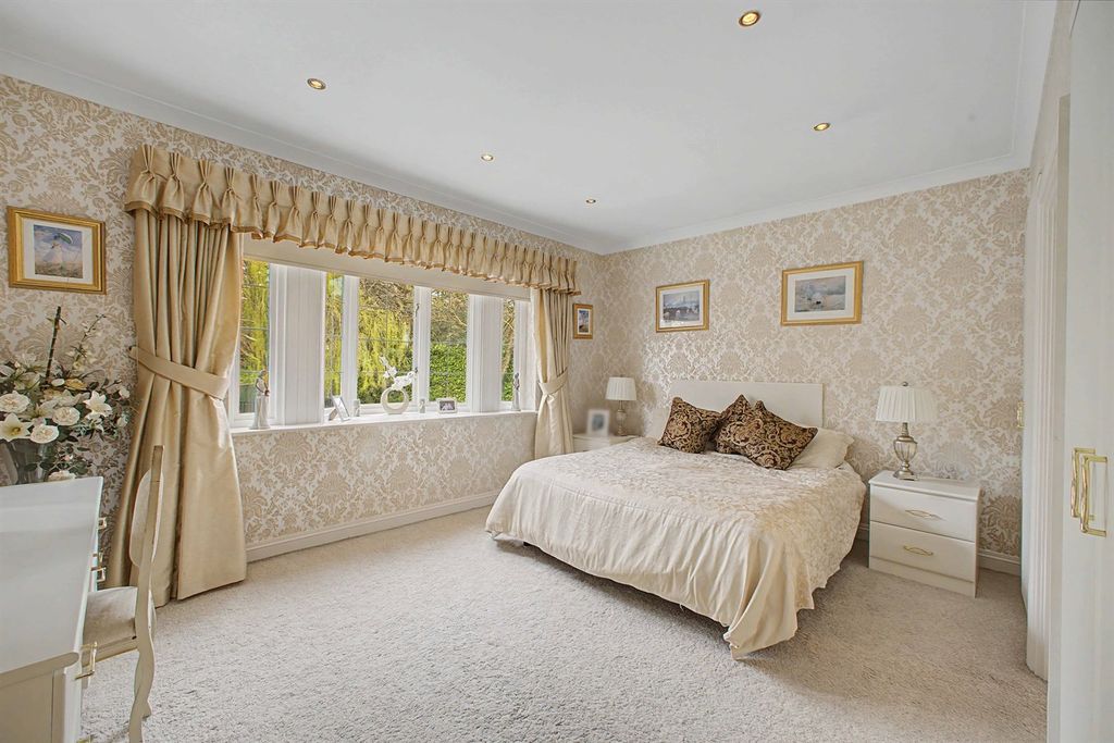 Additional image 18 of 5 bed detached house for saleDevisdale Road, Altrincham WA14
