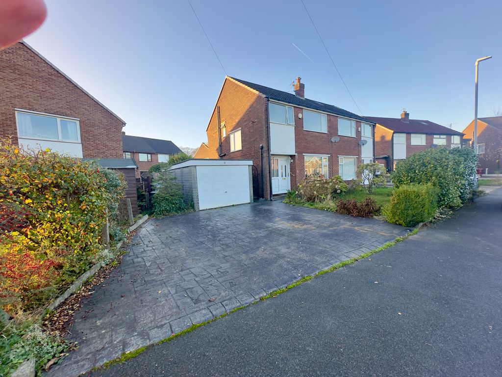 Property photo 1 of 22 External Front