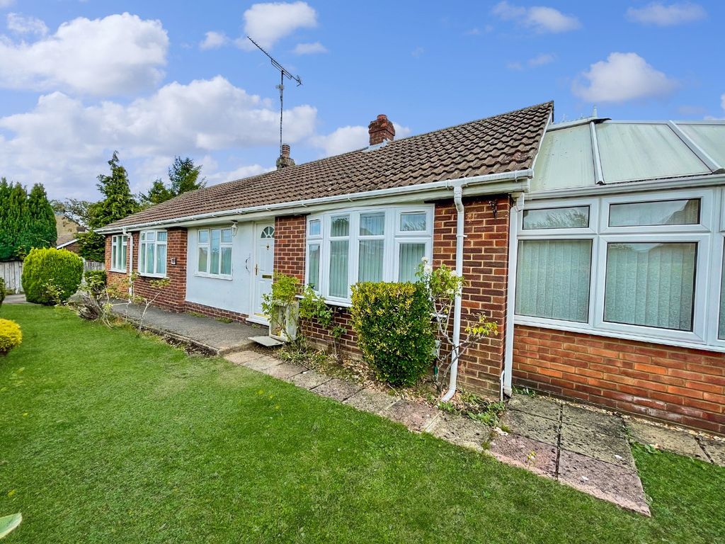 Property photo 1 of 12 4502280
