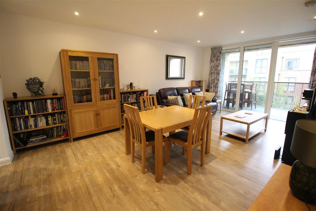 Property photo 2 of 17 Img_8529.Jpg