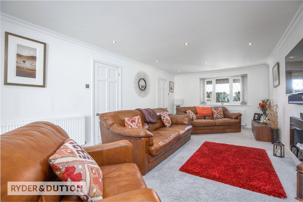 Property photo 3 of 24 Picture No. 07