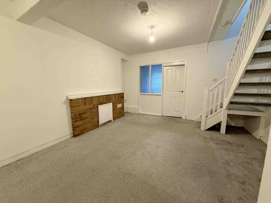 Property photo 2 of 10 Gallery