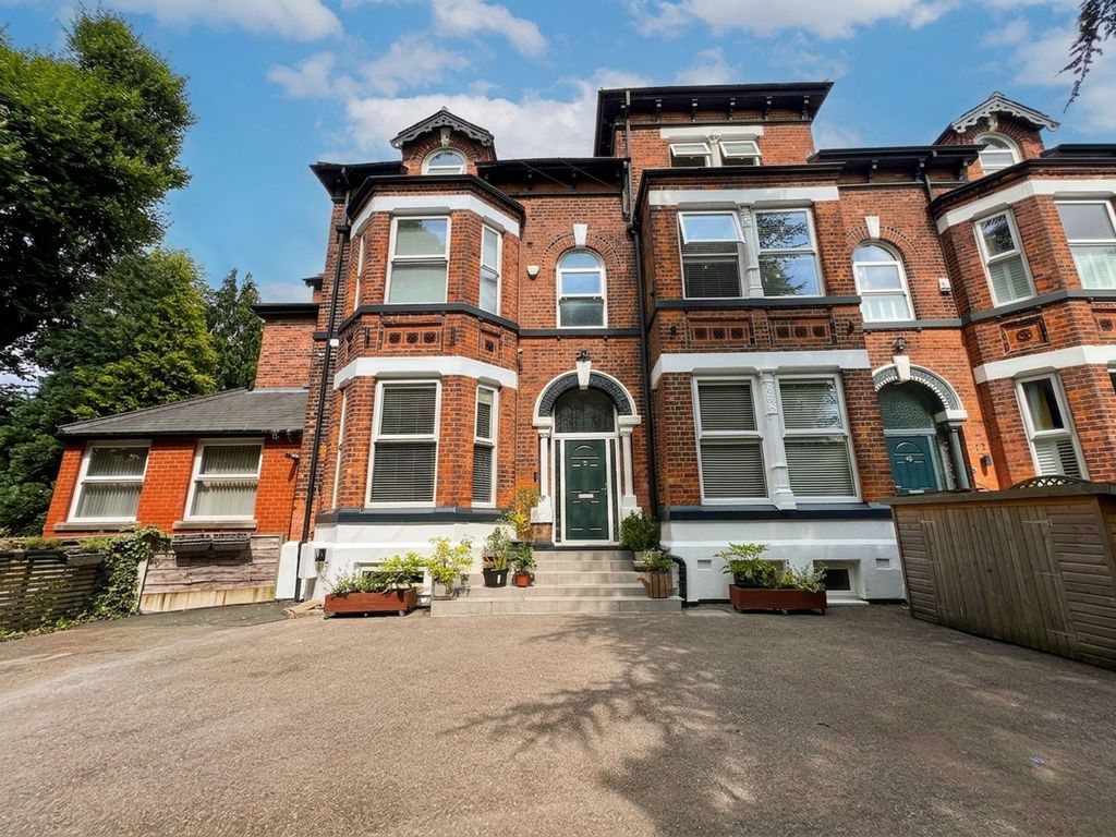 Property photo 1 of 31