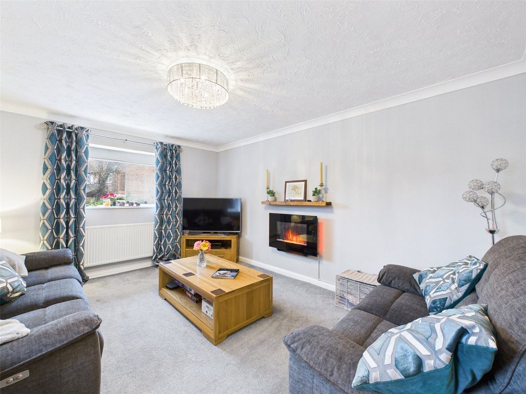 Property photo 3 of 16 Picture No. 09