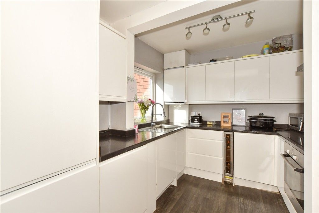 Property photo 1 of 12 Kitchen