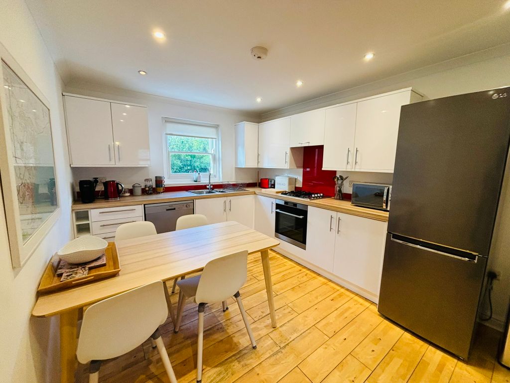 Property photo 3 of 12 Img_6963
