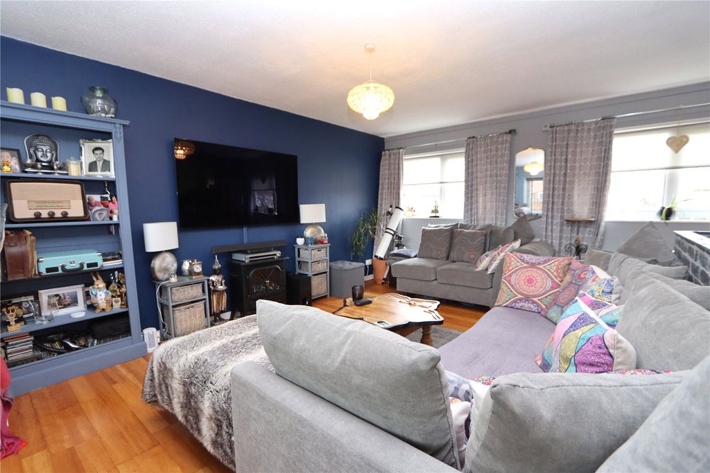 Property photo 3 of 7 Picture No. 08