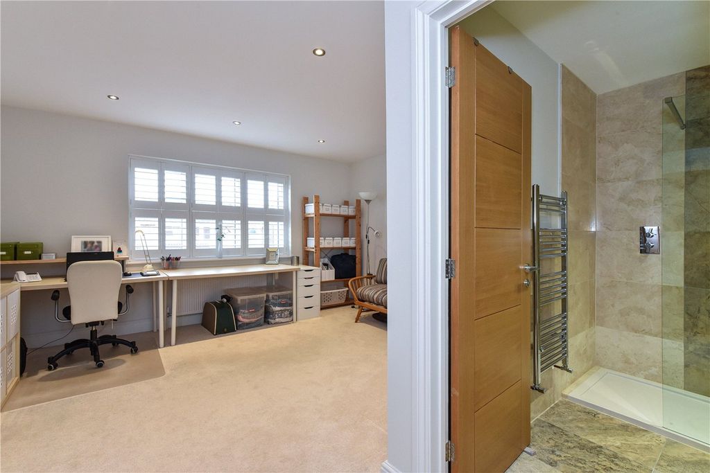 Additional image 8 of 4 bed semi-detached house for saleForest Road, Liss, Hampshire GU33