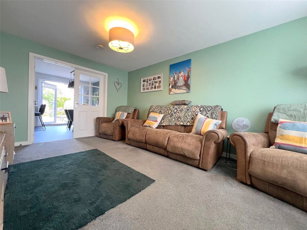 Property photo 3 of 31 Picture No. 06