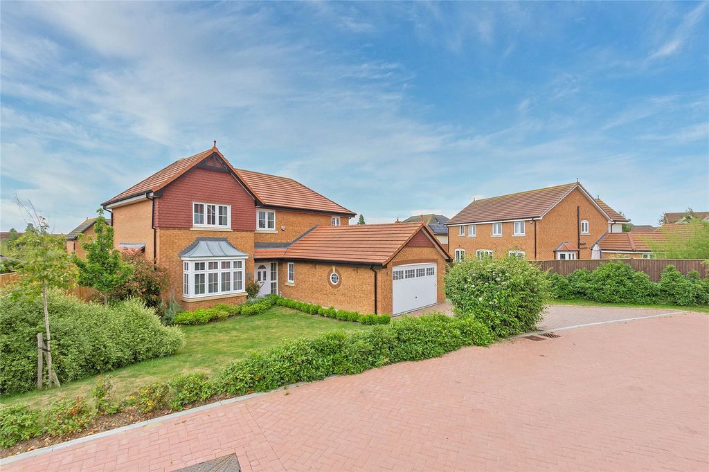 Property photo 1 of 31 Picture No. 03