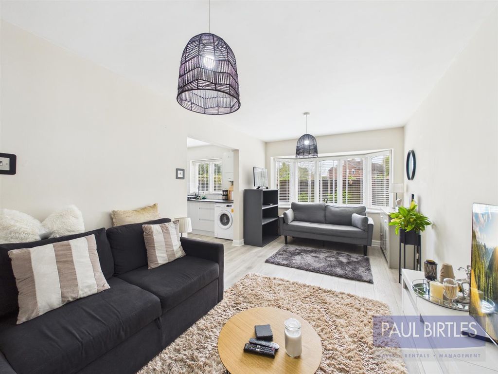 Property photo 2 of 20 Cam01301G0-Pr0750-Still012.Jpg