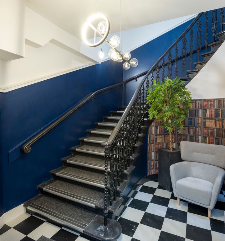 Property photo 2 of 7 Photo 4