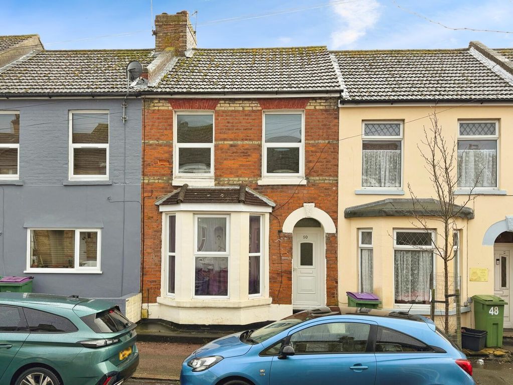 Property photo 1 of 11 Front (Exterior)