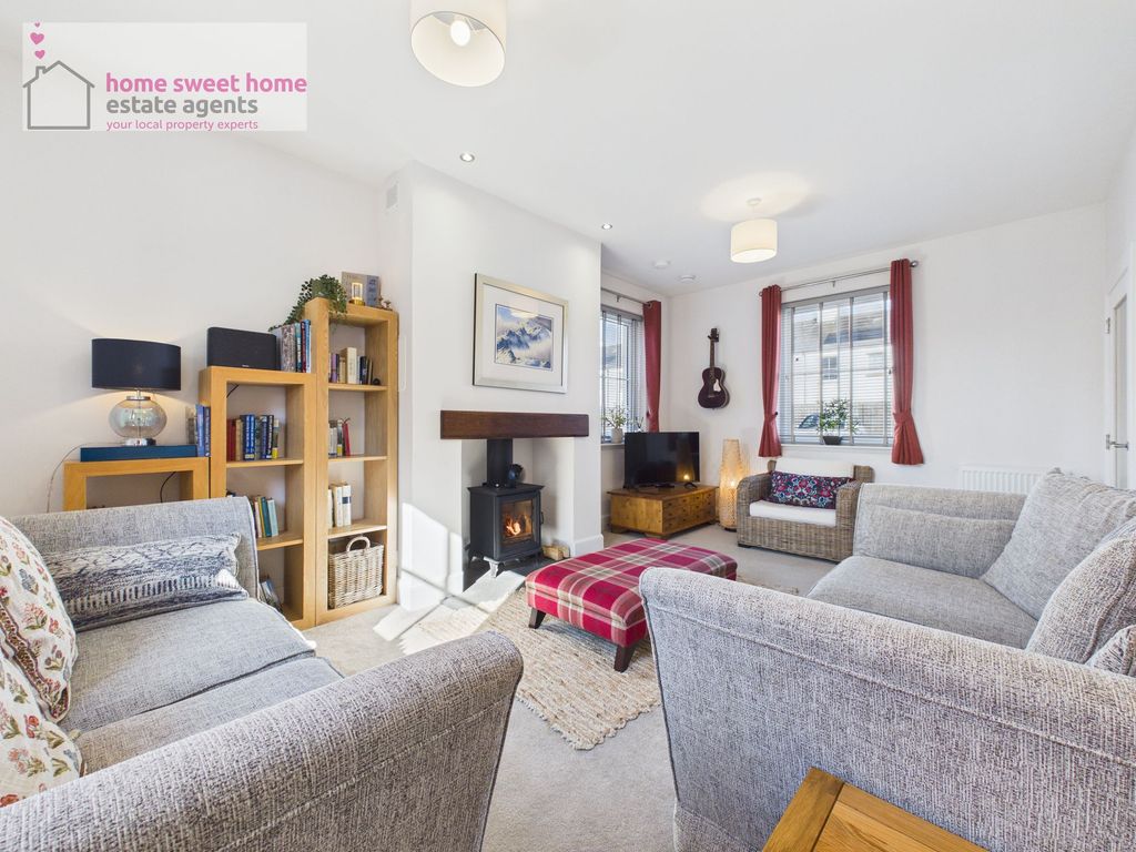 Property photo 2 of 40