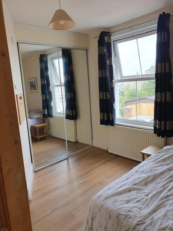 Property photo 2 of 6 92742639.Jpg