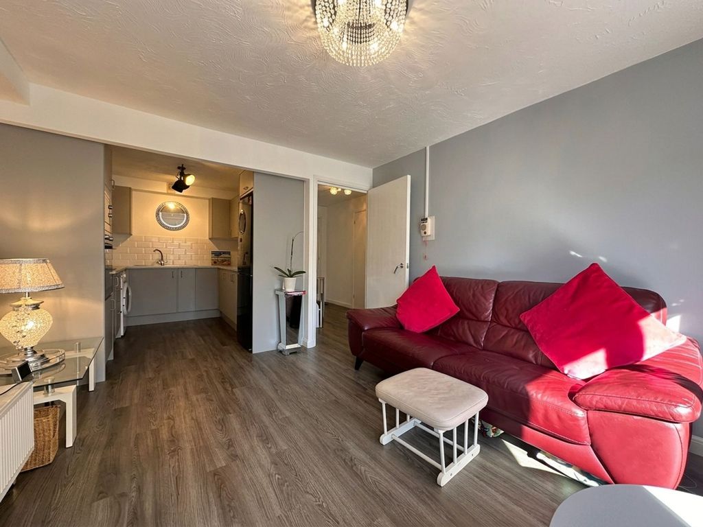 Property photo 1 of 13 Kitchen/Lounge/Diner