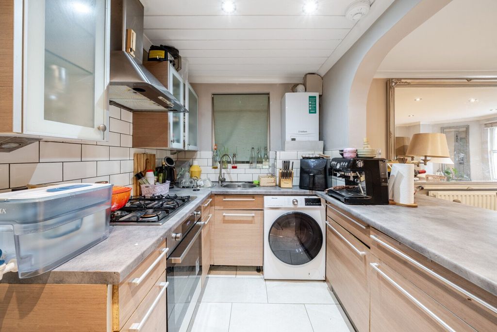 Property photo 3 of 17 Picture No. 29