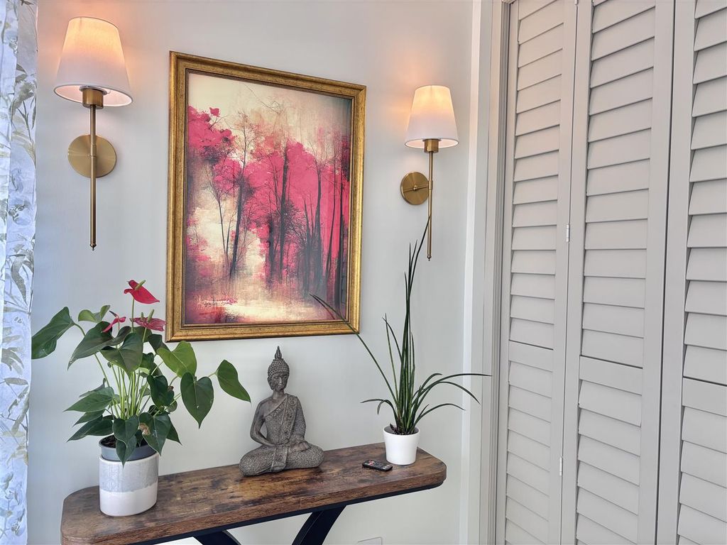 Property photo 2 of 18 Img_4931.Jpg