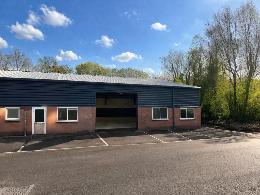 Property photo 1 of 7 Photo 7