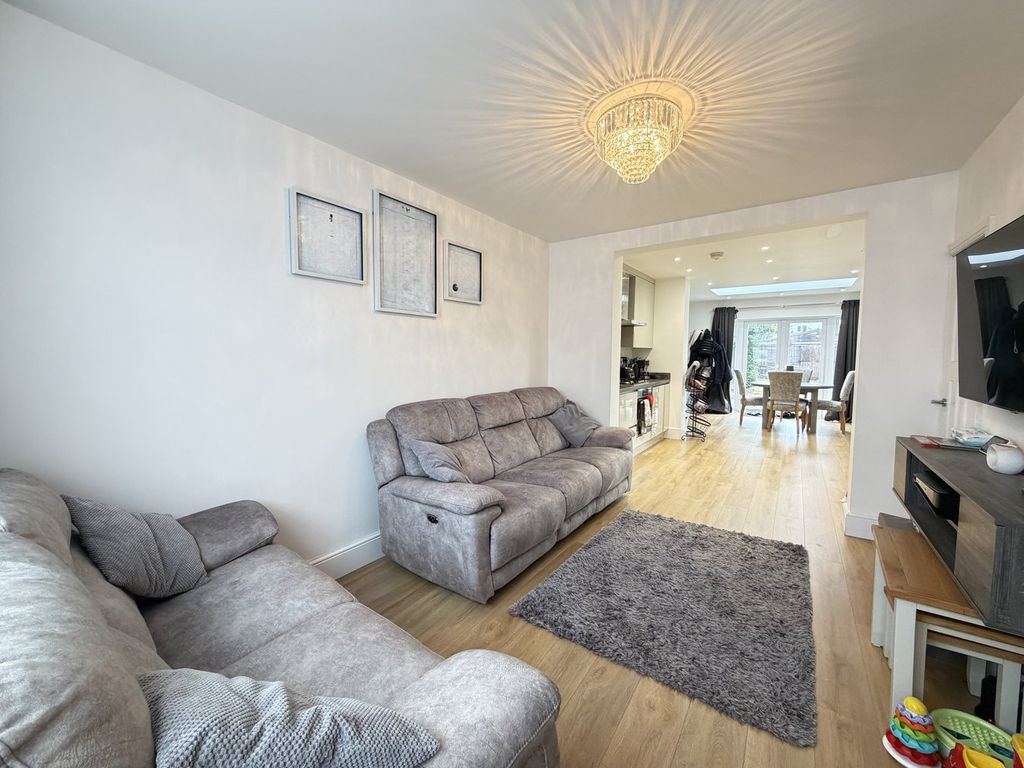 Property photo 2 of 16
