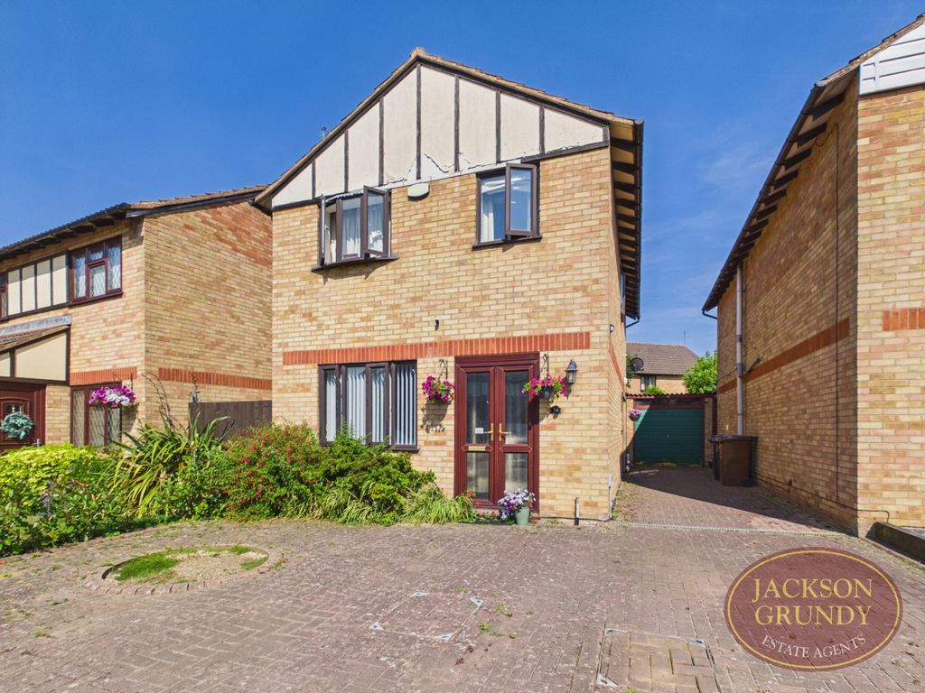 Property photo 1 of 10 Bollinger Close