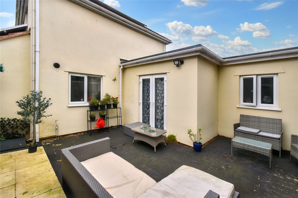 Property photo 3 of 15 Picture No. 29