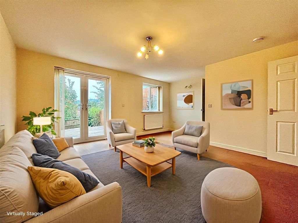 Property photo 2 of 15