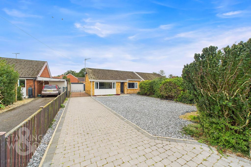 Property photo 1 of 23