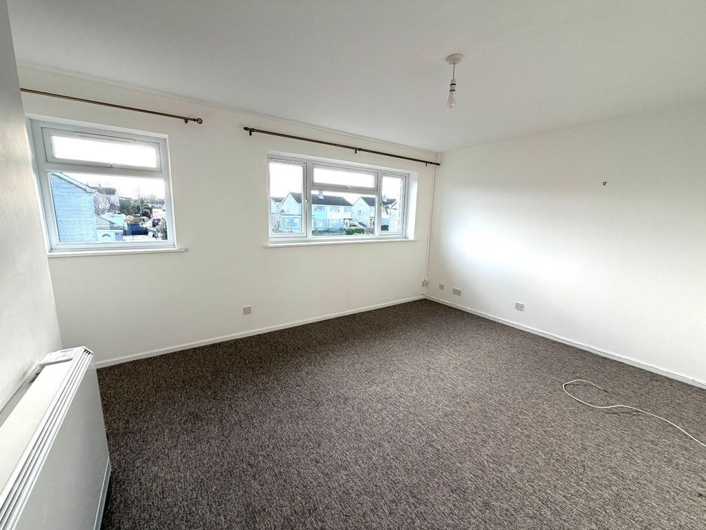 Property photo 3 of 6 Lounge:Diner.Jpg