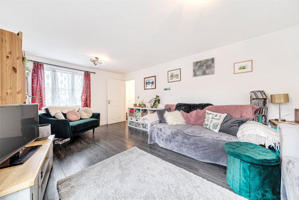 Property photo 3 of 22 Picture No. 63