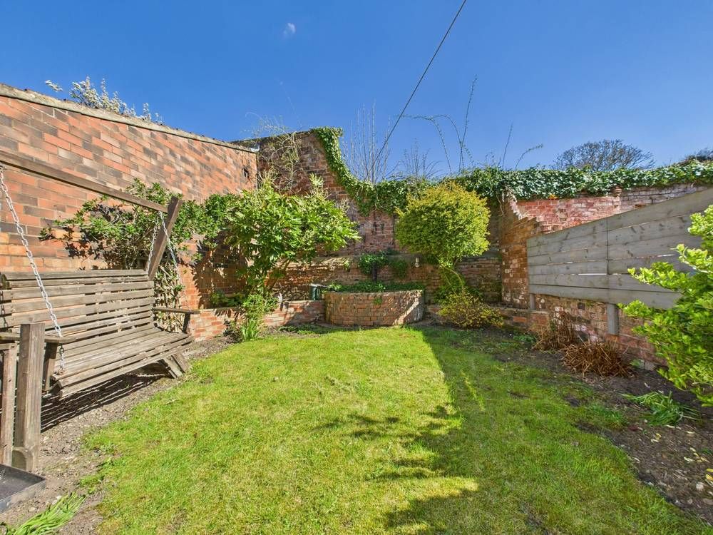 Property photo 3 of 10