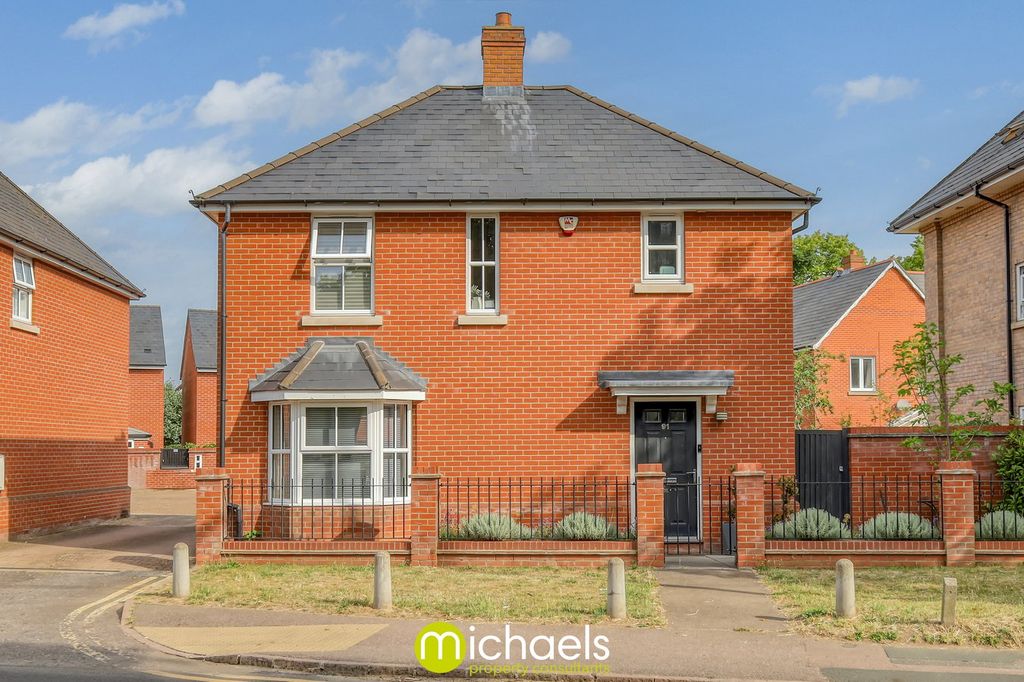 Property photo 1 of 31