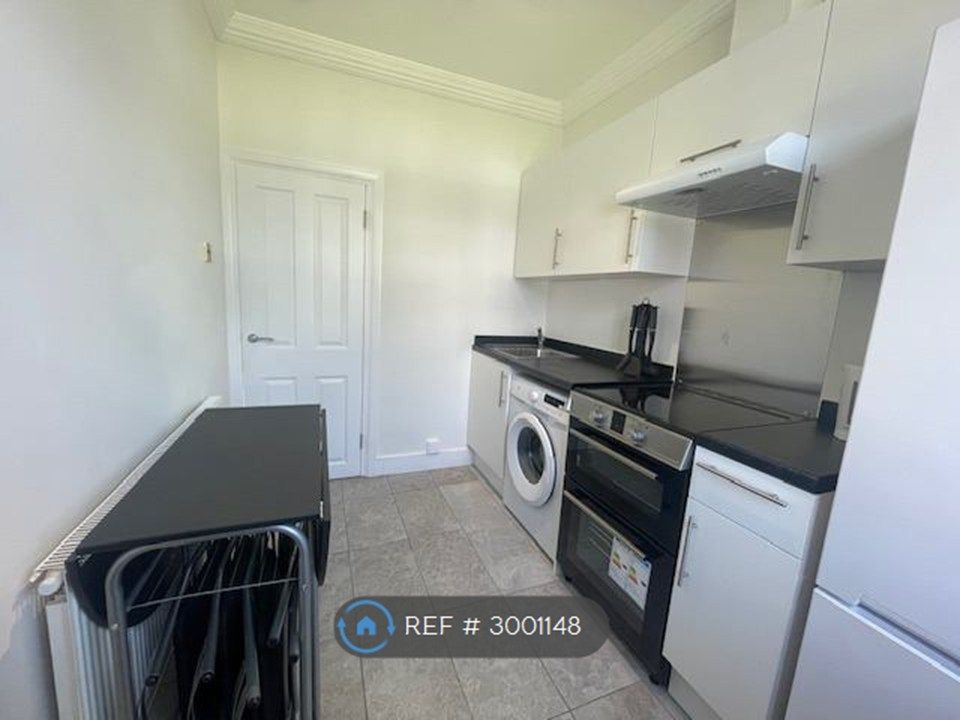 Property photo 2 of 3 Shared Kitchen