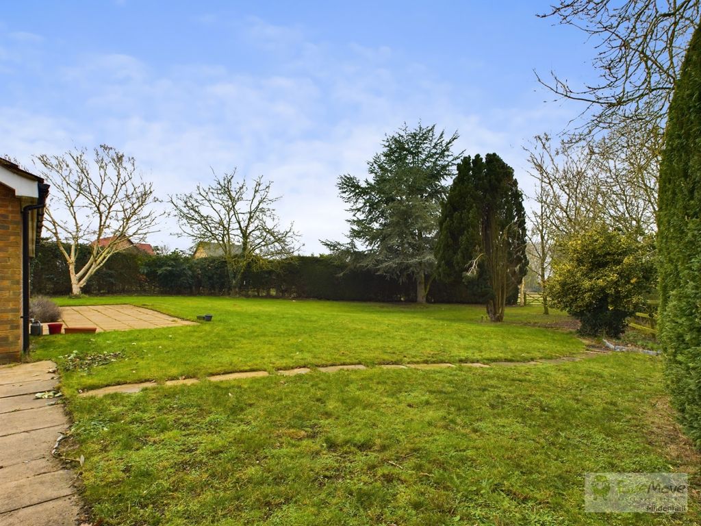 Property photo 2 of 13 Cam03603G0-Pr0030-Still013