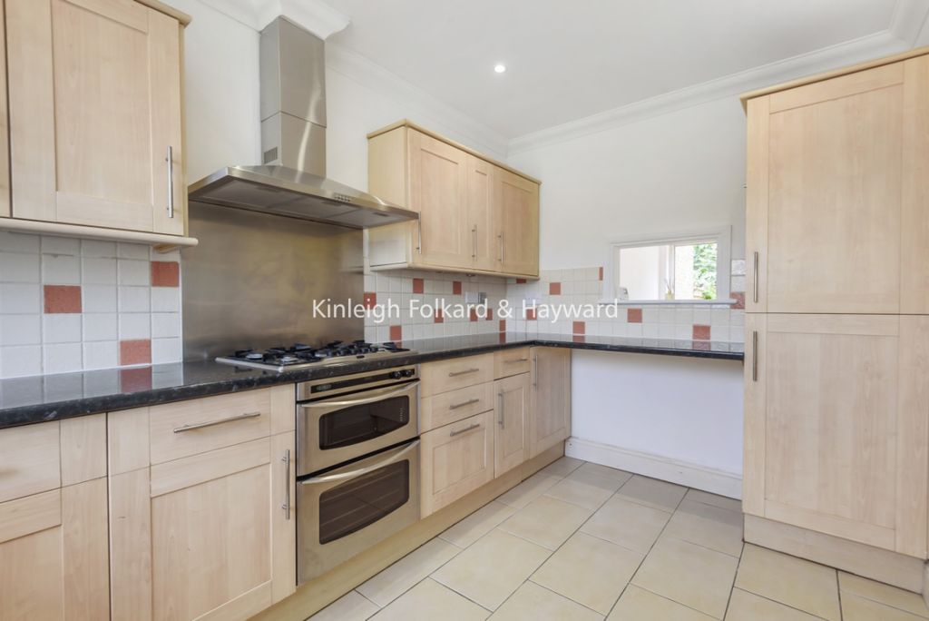 Property photo 3 of 13 Fae707Bc-2c89-413d-A