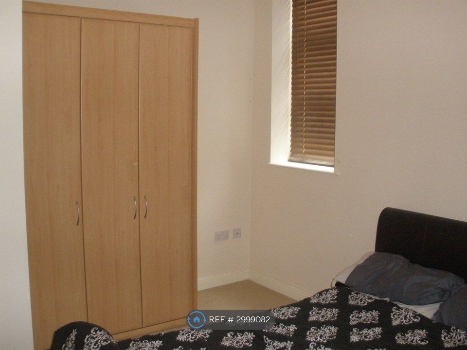 Property photo 2 of 9