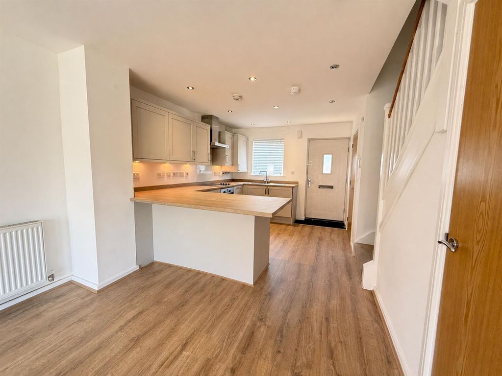Property photo 3 of 10 Irwell 7.Png