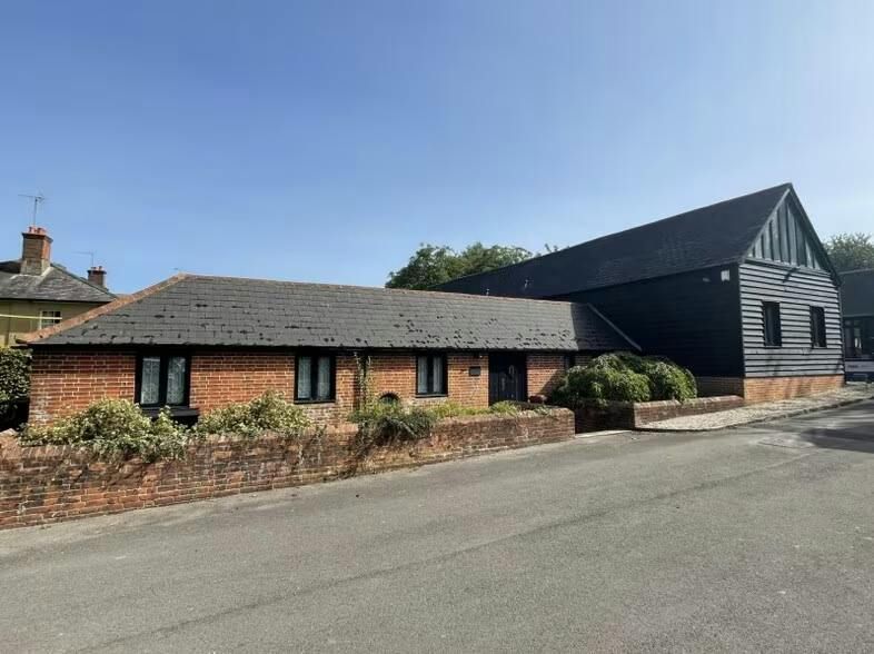 Property photo 1 of 2 Manor-Farm-Cliddesden-Primary-Photo-1-Large.Jpg