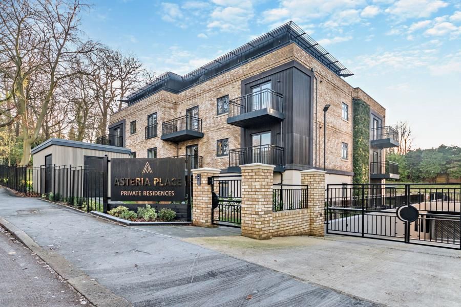 Property photo 1 of 9