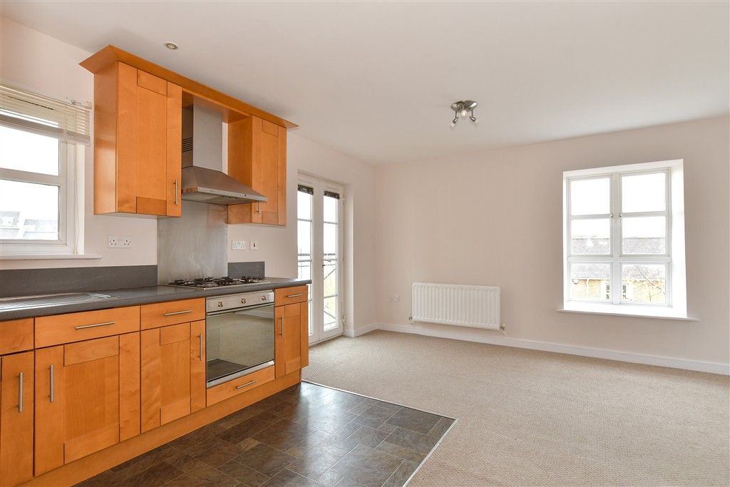 Property photo 2 of 9 Kichen/Lounge/ Dining Area