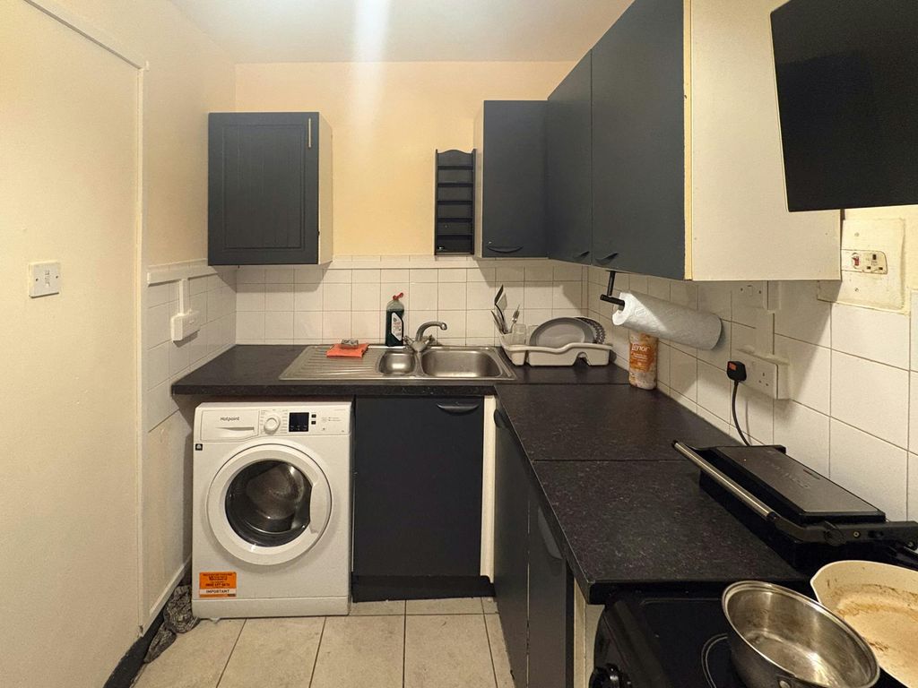 Property photo 2 of 6 1-Web-2.Jpg