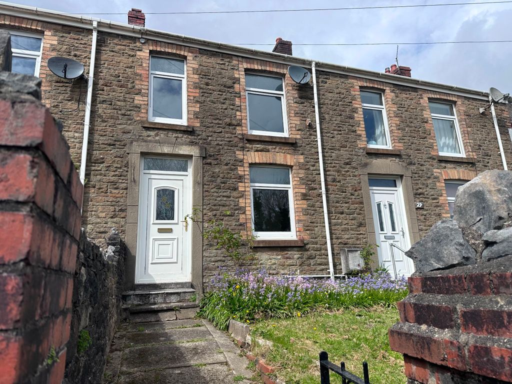 Property photo 2 of 13