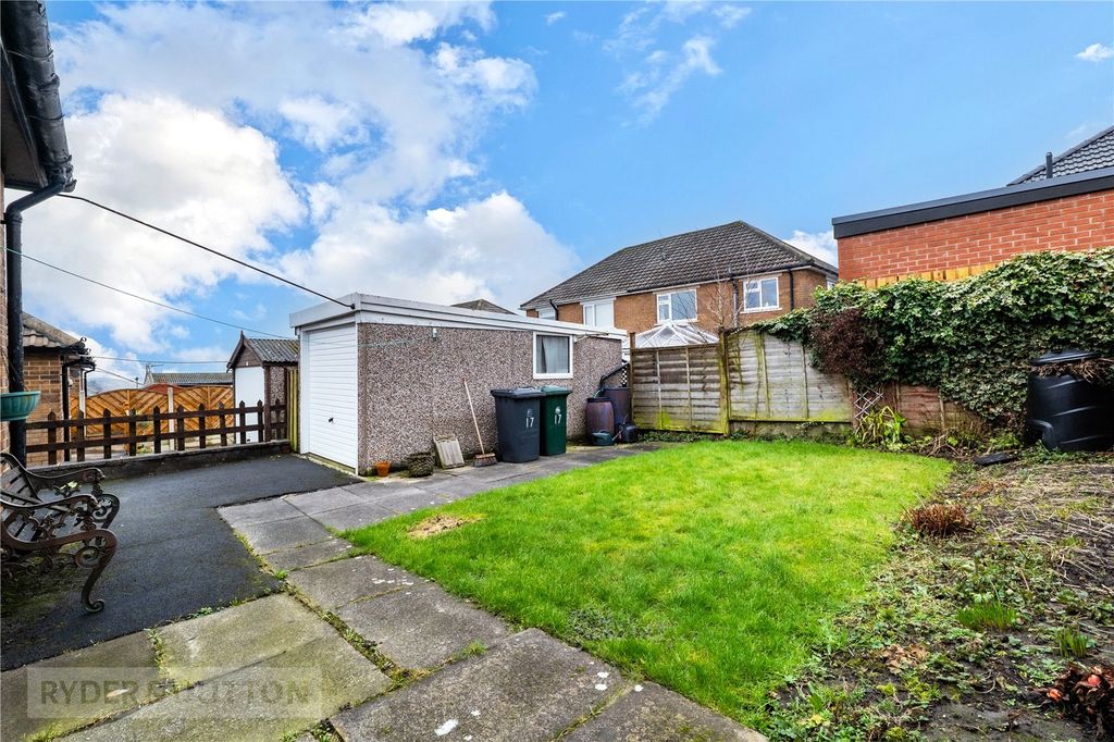 Property photo 2 of 14 Rear Garden